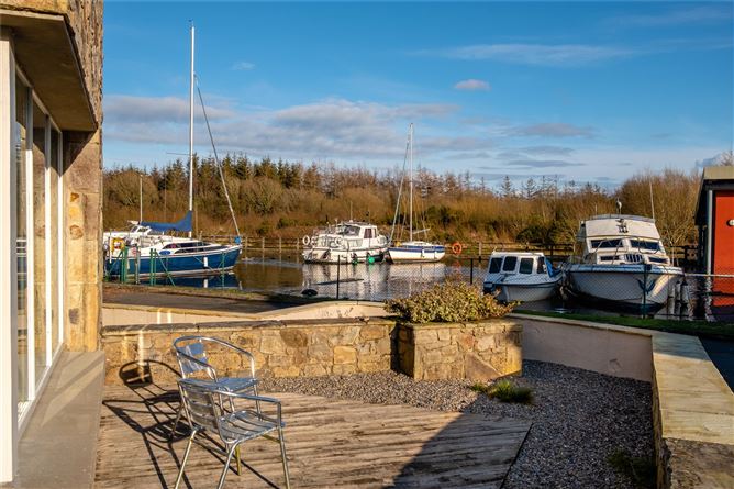 38 Lakeside View, Mountshannon, Co. Clare