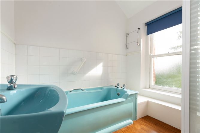 16 Palmerston Park, Rathmines, Dublin 6