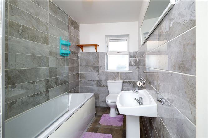 5 Coach Rd, Kilworth, Co.Cork