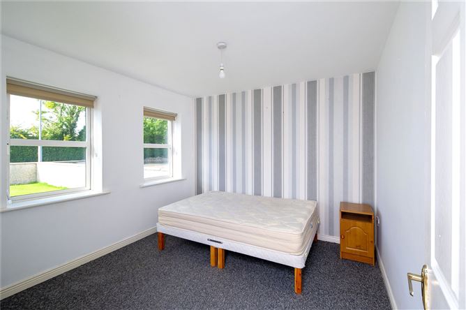 5 Coach Rd, Kilworth, Co.Cork