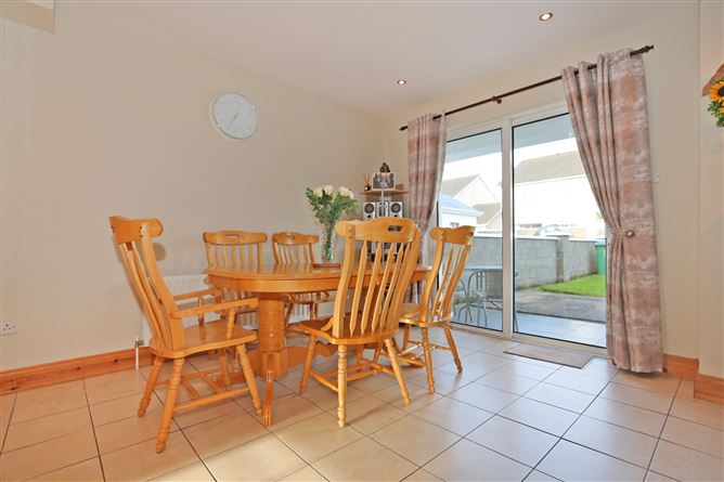 17 Goodwood, Newmarket on Fergus, Co. Clare