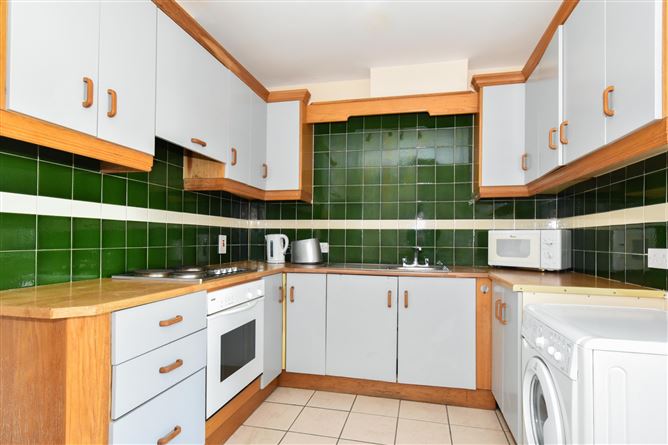 111 Gleann na Ri, Renmore, Galway