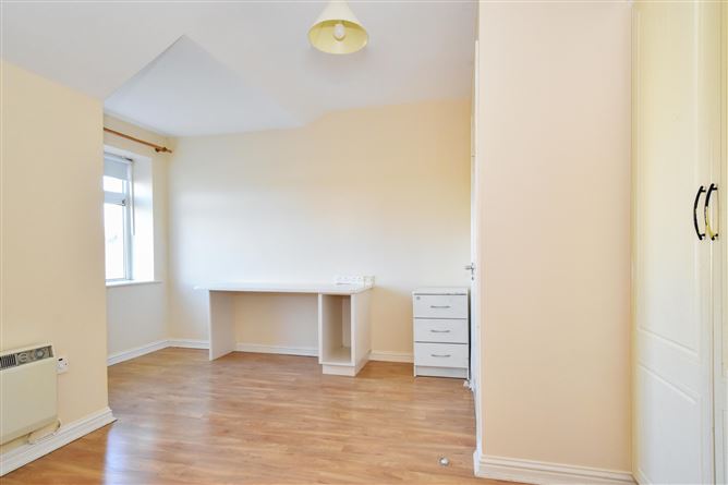 111 Gleann na Ri, Renmore, Galway