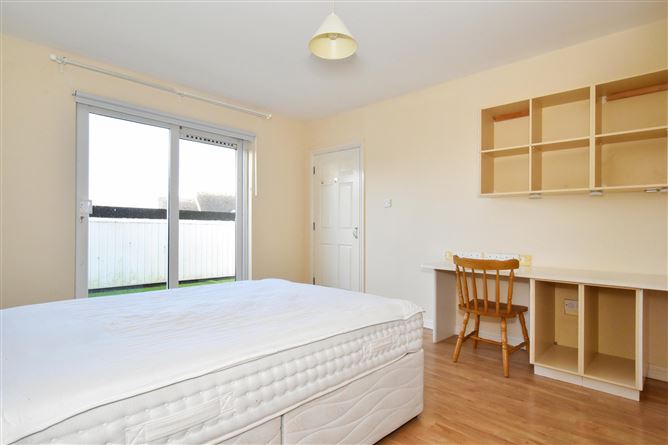 111 Gleann na Ri, Renmore, Galway