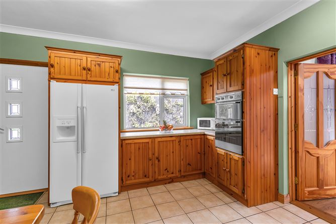 No. 8 Old Lakeview, Blessington, Wicklow