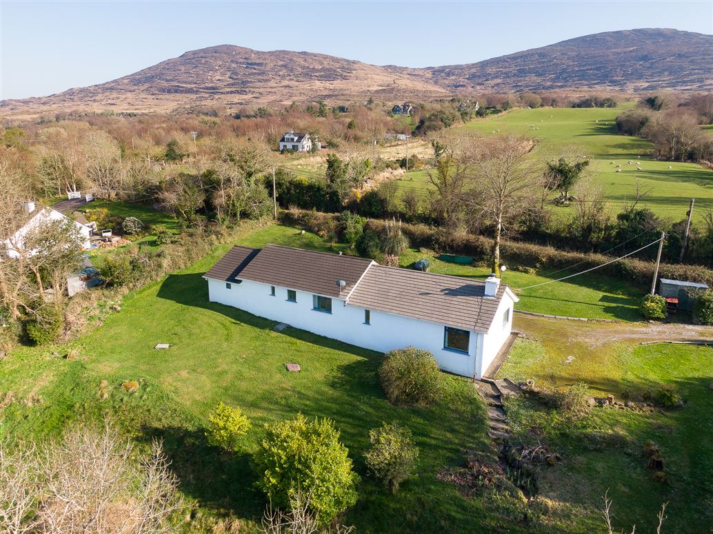 Avalon, Killaha East, Kenmare, Co. Kerry, V93 KN30