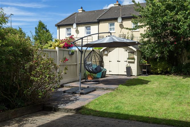 32 Sruth Mhuilleann, Durrus,   West Cork