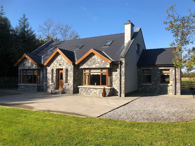 Cloonliss Lodge, Cloondarah, Mount Talbot, Roscommon
