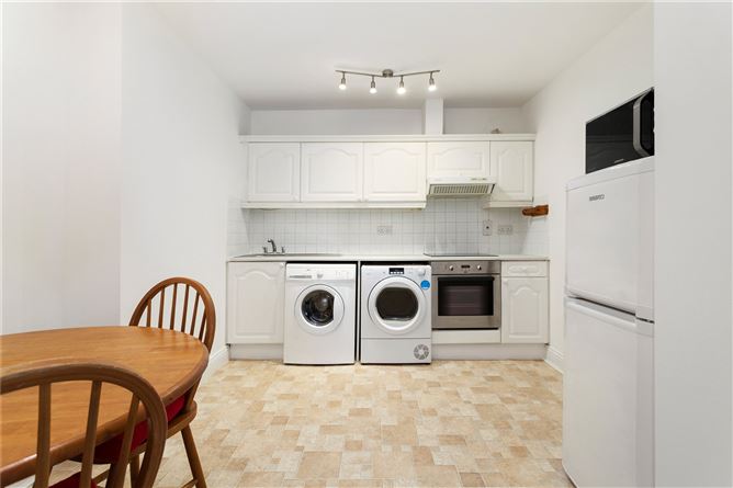 17 Dorset Square, Gardiner Street Upper, Dublin 1