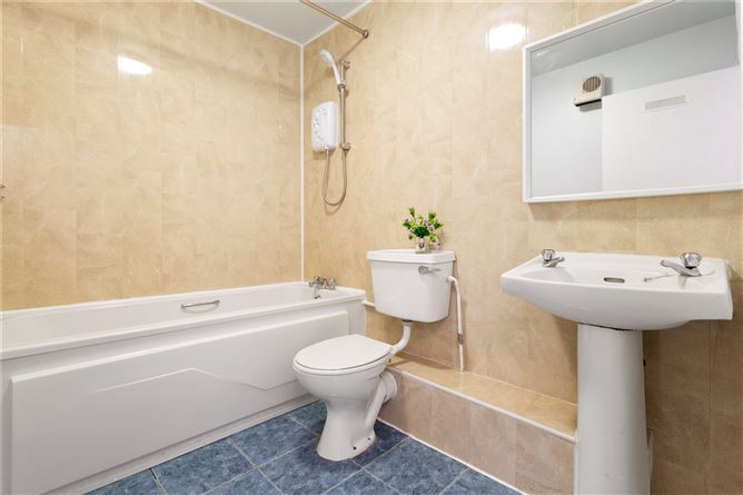 17 Dorset Square, Gardiner Street Upper, Dublin 1