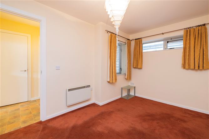 7 Linnbhla, Santry Cross, Ballymun, Dublin 11