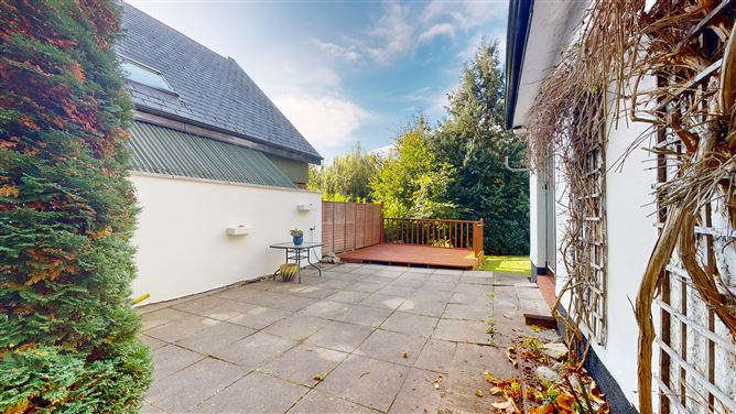 Tara Lodge, Enniskerry, Co. Wicklow