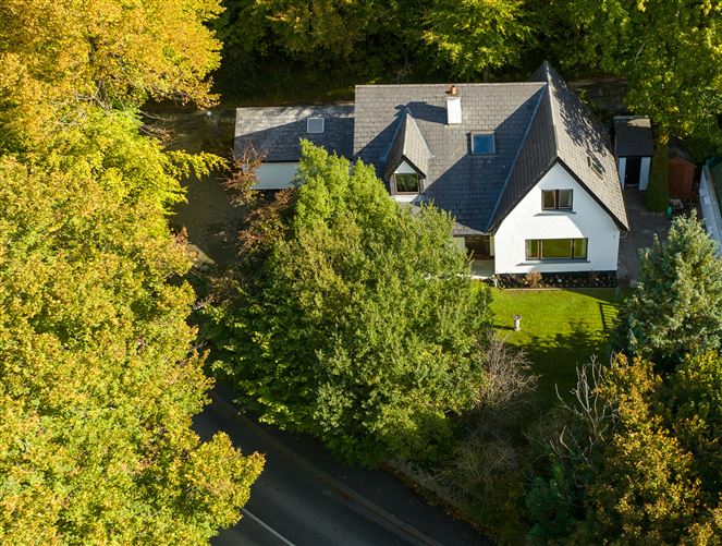 Tara Lodge, Enniskerry, Co. Wicklow