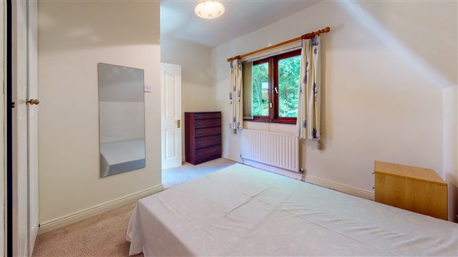 Tara Lodge, Enniskerry, Co. Wicklow