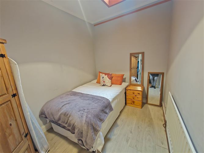 Davmur House, Rathbawn Road , Castlebar, Mayo