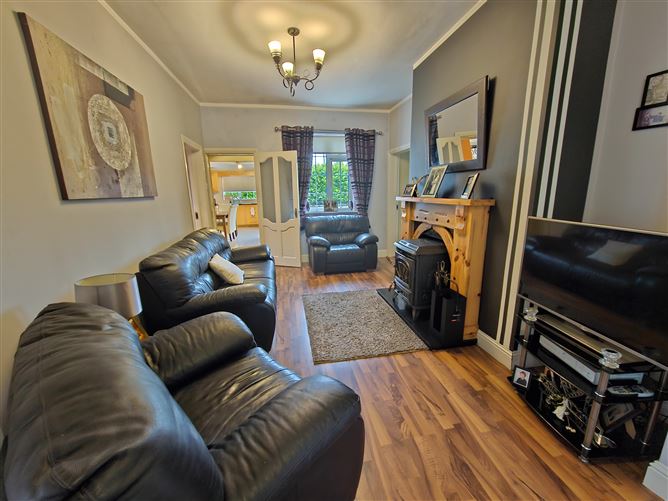 Davmur House, Rathbawn Road , Castlebar, Mayo