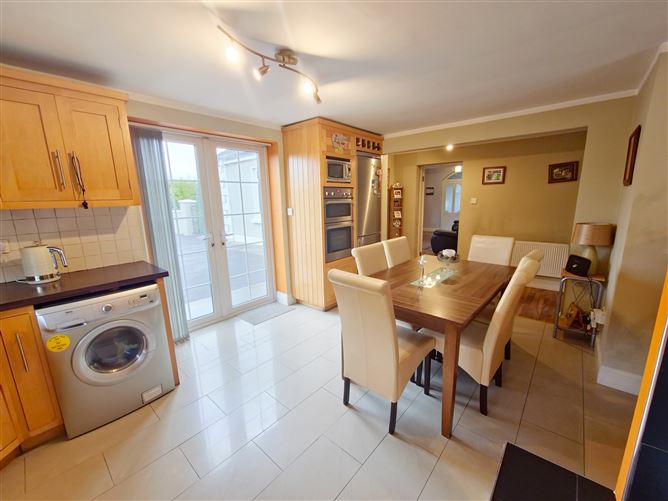 Davmur House, Rathbawn Road , Castlebar, Mayo
