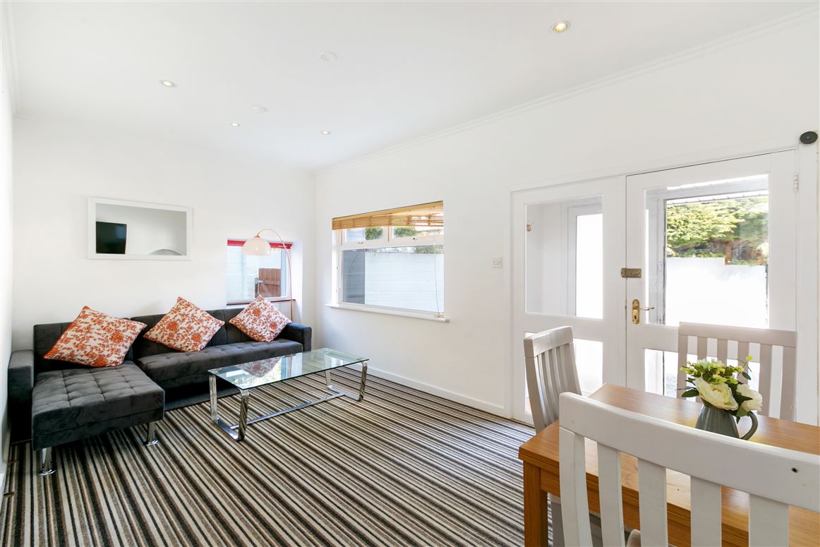 Apt 2, Gledswood Mews, 83 Bird Avenue, Clonskeagh, Dublin 14 (2 bed + 2 attic rooms)