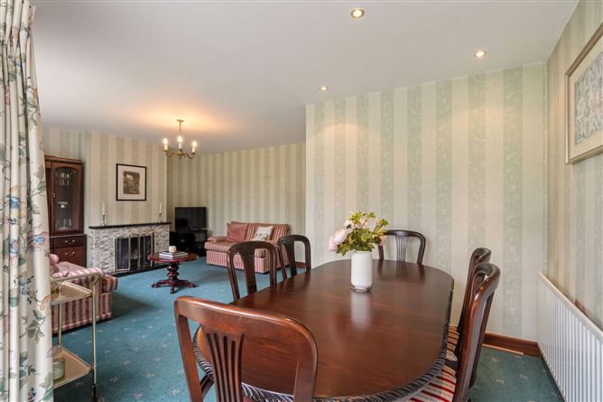 33 Willowbank Park, Rathfarnham, Dublin 14