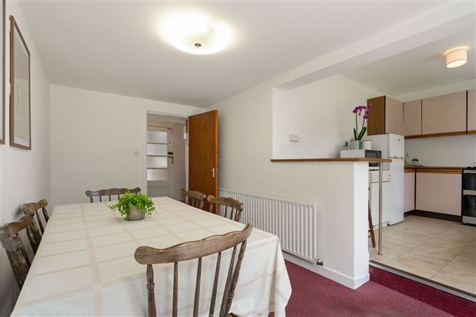 33 Willowbank Park, Rathfarnham, Dublin 14