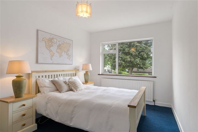 33 Willowbank Park, Rathfarnham, Dublin 14