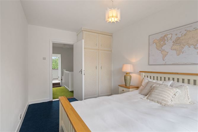 33 Willowbank Park, Rathfarnham, Dublin 14