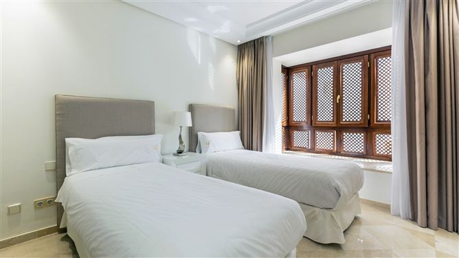 {name:Malaga, codeiso:MA}, Marbella, Marbella - Puerto Banus, Ventura del Mar, Spain - COSTA-01212P