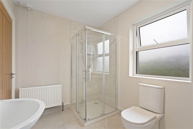 17 Rás Na Mhuillinn, Carrigans, Lifford, County Donegal