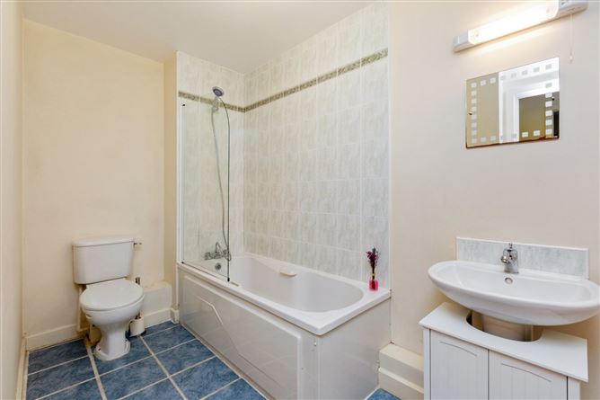 21 Carmichael Hall, St Columbanus Road, Dundrum, Dublin 14