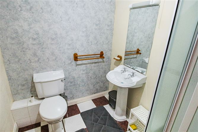 12 Sinnan Apartments, Summerhill, Carrick-On-Shannon, Co. Leitrim