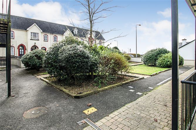 12 Sinnan Apartments, Summerhill, Carrick-On-Shannon, Co. Leitrim