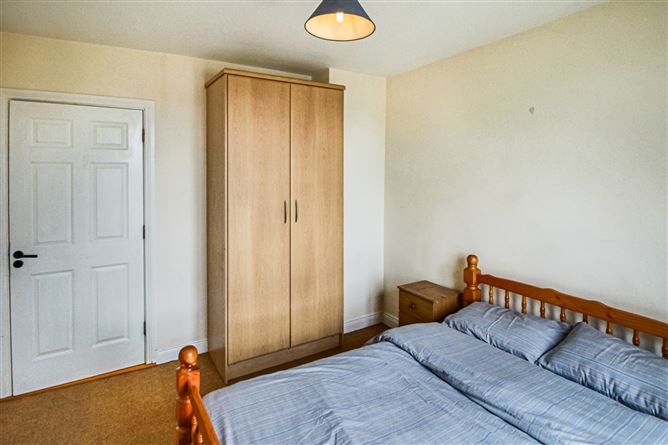 12 Sinnan Apartments, Summerhill, Carrick-On-Shannon, Co. Leitrim