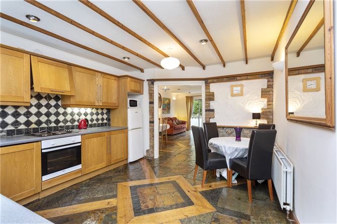 7A Parc Na Silla Rise, Loughlinstown, Dublin 18