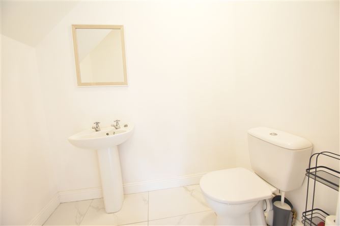 5 Abbey Court, Newtown, Ferns, Wexford