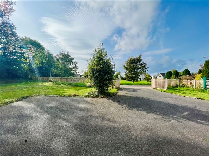 5 Abbey Court, Newtown, Ferns, Wexford