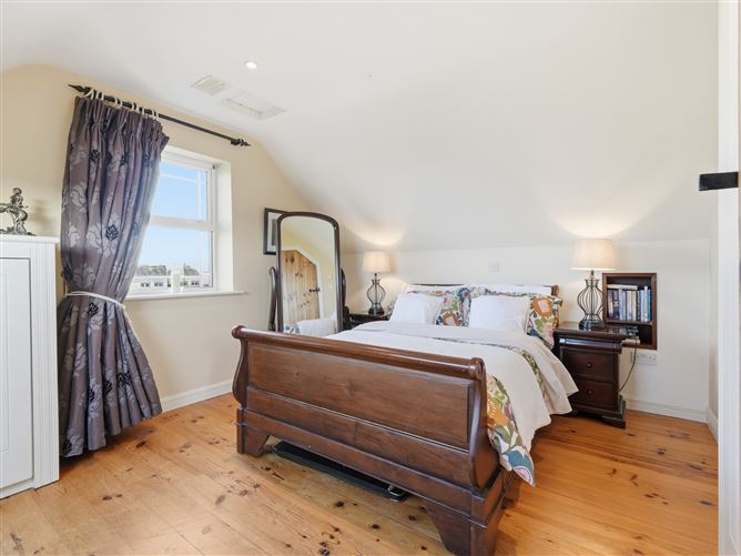 Carrowhubbock South, Enniscrone, Co. Sligo