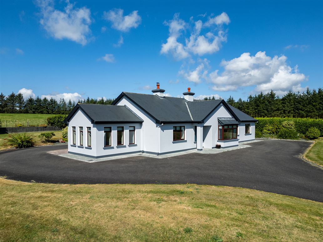 Kilgobnet, Clondrohid, Macroom, Co. Cork