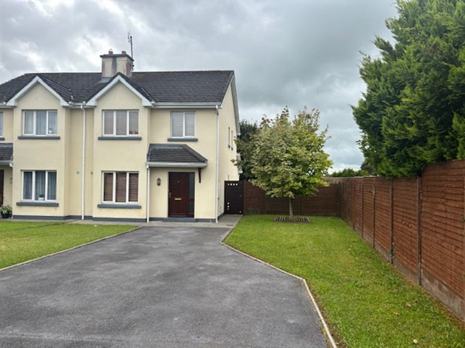 40 Hazelhill Downs, Ballyhaunis, Mayo