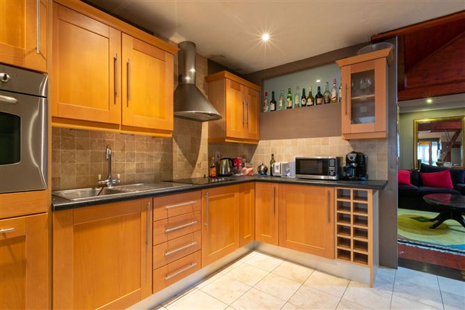 14 Capel Street, Dublin 1