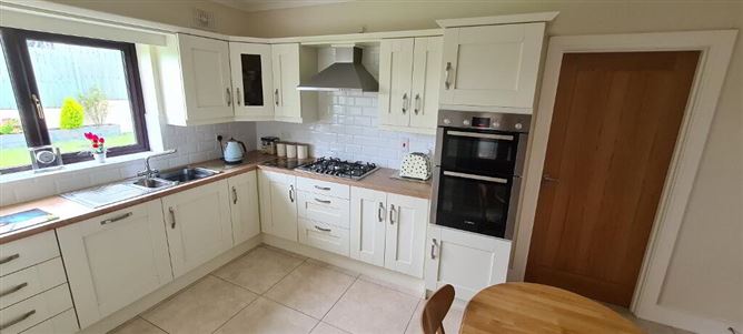 28 Glas Na Habhainn, Carrick-On-Shannon, Leitrim