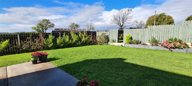 28 Glas Na Habhainn, Carrick-On-Shannon, Leitrim