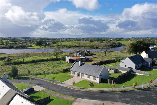 28 Glas Na Habhainn, Carrick-On-Shannon, Leitrim