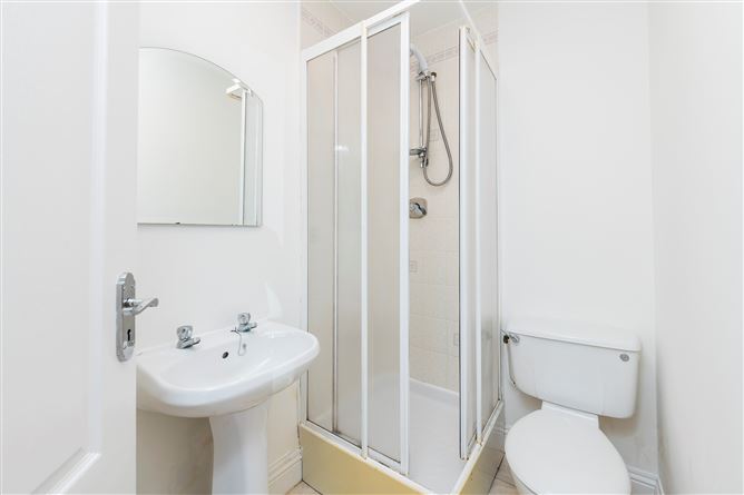 38 ST. DOMHNACH'S WELL, Sutton,   Dublin 13