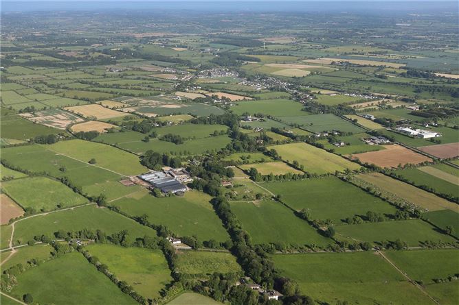 Brownstown Estate, Brownstown, Navan, Co. Meath