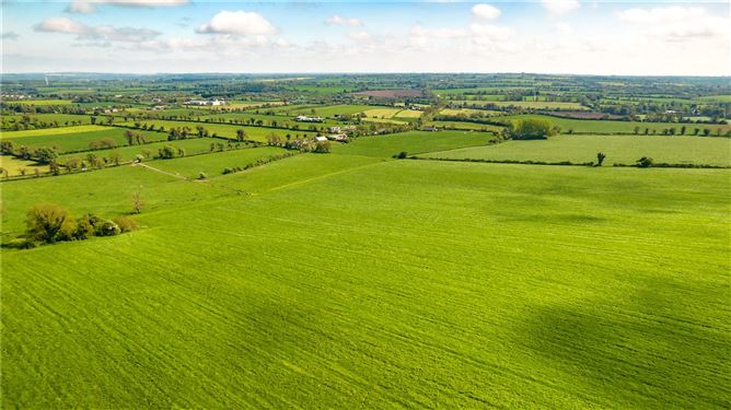 Brownstown Estate, Brownstown, Navan, Co. Meath