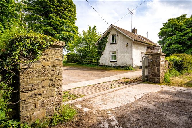 Brownstown Estate, Brownstown, Navan, Co. Meath