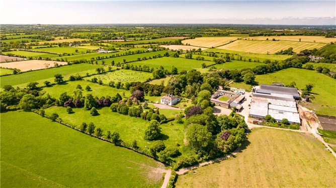 Brownstown Estate, Brownstown, Navan, Co. Meath