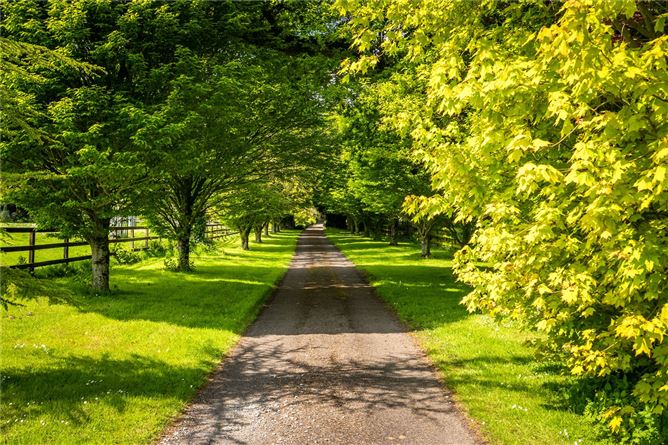 Brownstown Estate, Brownstown, Navan, Co. Meath
