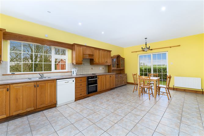 25 Riverview, Rahardrum Lane, Virginia, Co.Cavan