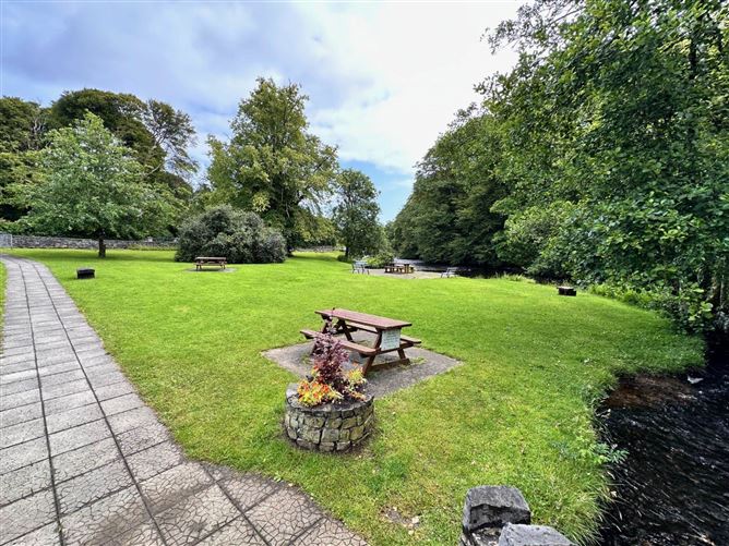 Kitty`s, Clareville, Oughterard, Galway, County Galway